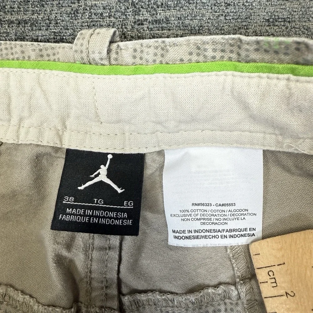 Nike Air Jordan Cargo Shorts Mens 38 Khaki Tan Green Dots Retro‎ Pockets